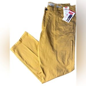 WRANGLER STRETCH PERFORMANCE PANT STRAIGHT FIT SIZE 38-30
